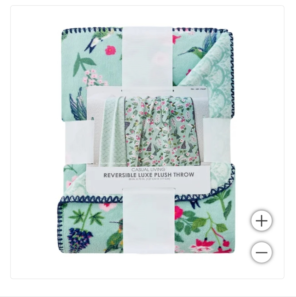 Casual Living Reversible Luxe Plush Throw